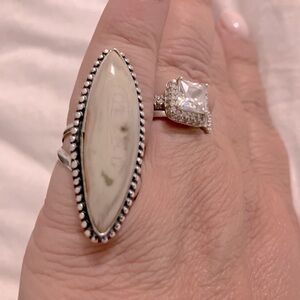 Silver 925 with beautiful stone, size 5-6